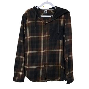 WXYZ Men’s Plaid Hooded Button-Down Shirt w/ Pockets – Size XL